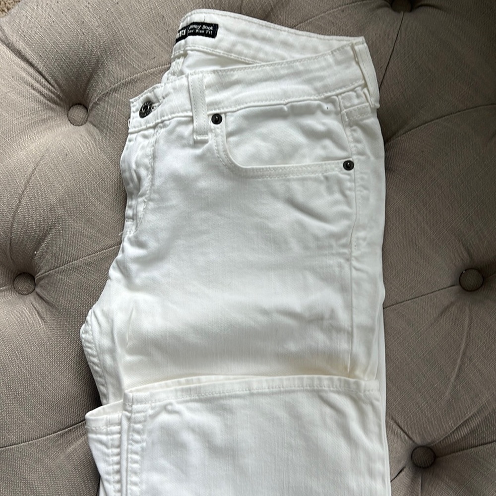 Women’s low-rise Big Star boot cut jeans